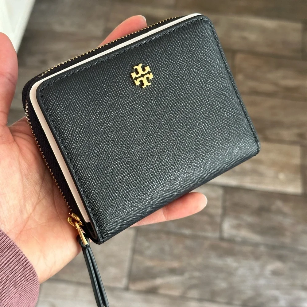 New Tory Burch Emerson leather zip around wallet